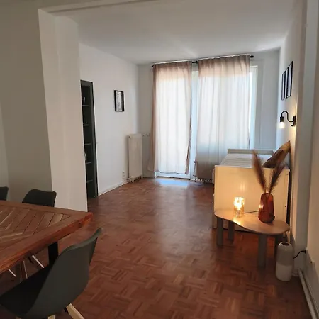 Door Dachterrasse & Parkplatz Daire